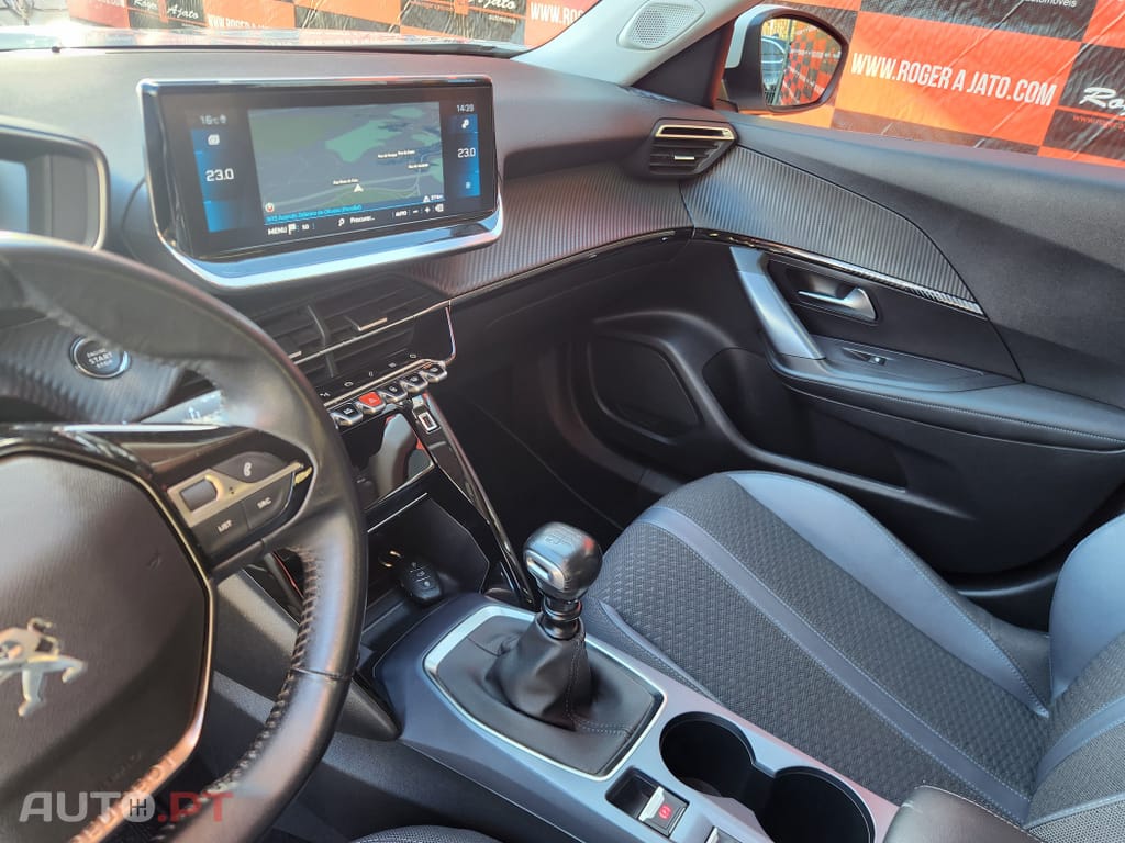 Peugeot 2008 1.5 BlueHDi Allure