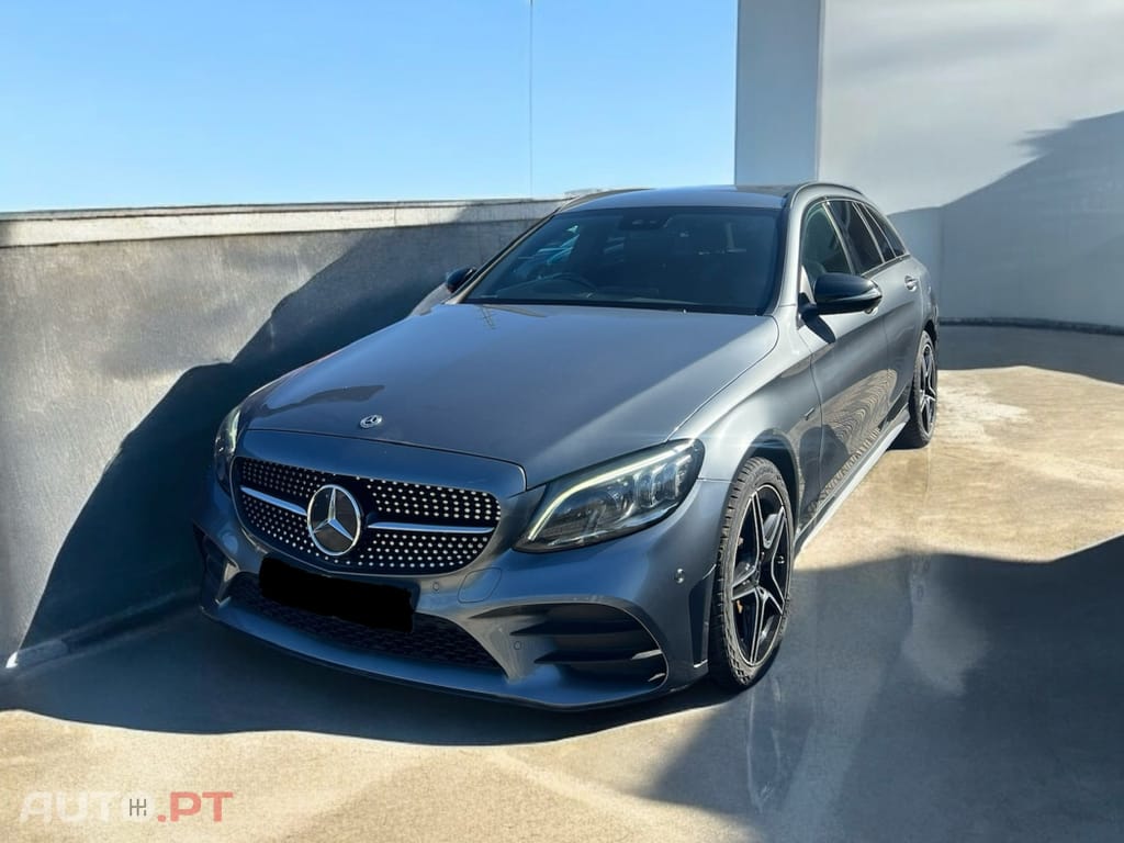 Mercedes-Benz C 300 e AMG Line