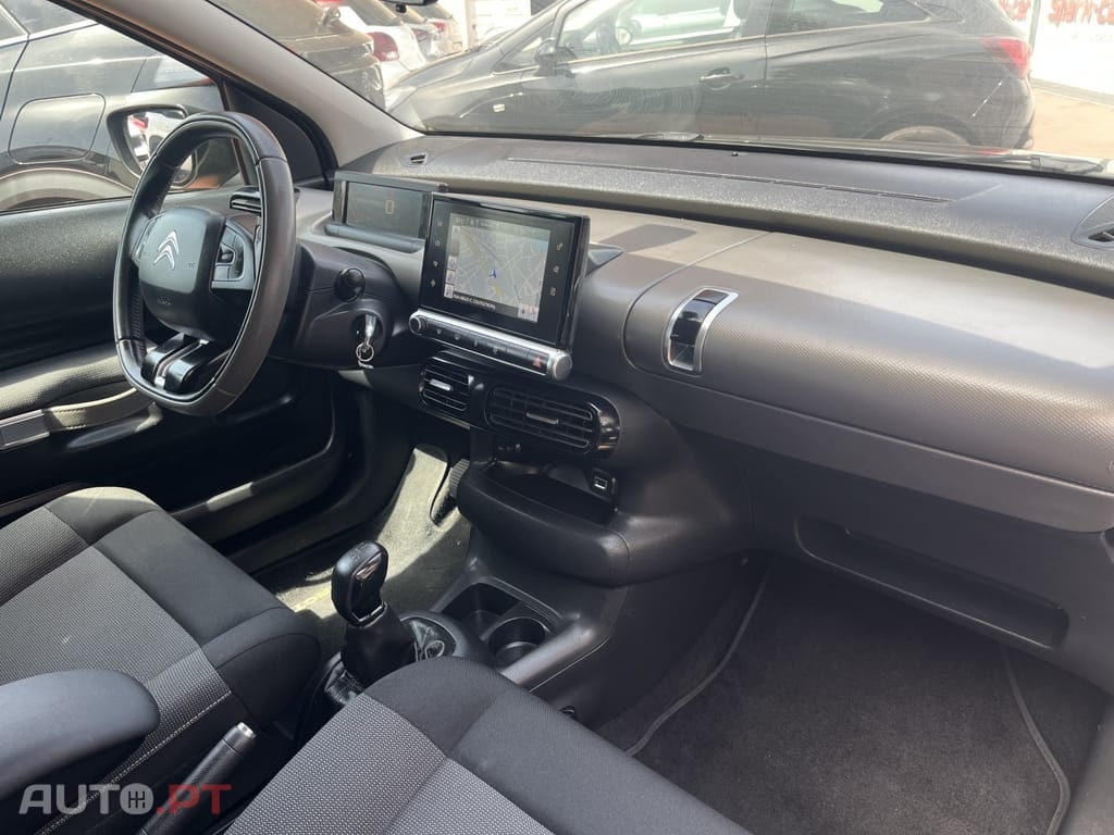 Citroen C4 Cactus 1.2 PureTech Shine