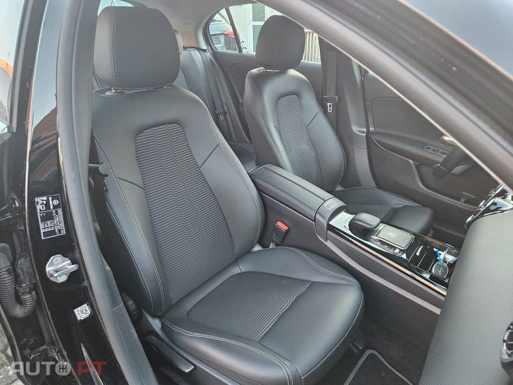 Mercedes-Benz A 250 e Progressive