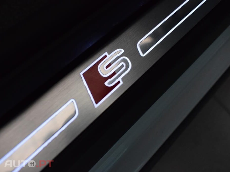 Audi Q3 35 TDI S line S tronic