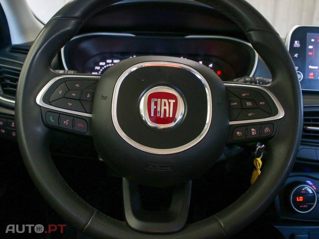 Fiat Tipo 1.3 M-Jet Lounge Tech