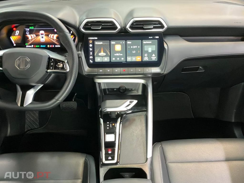 MG ZS 1.5 Hybrid+ Luxury