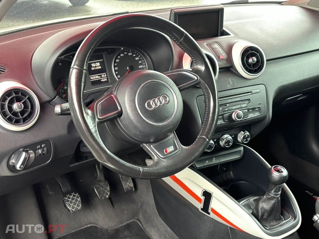 Audi A1 1.6 TDi Attraction