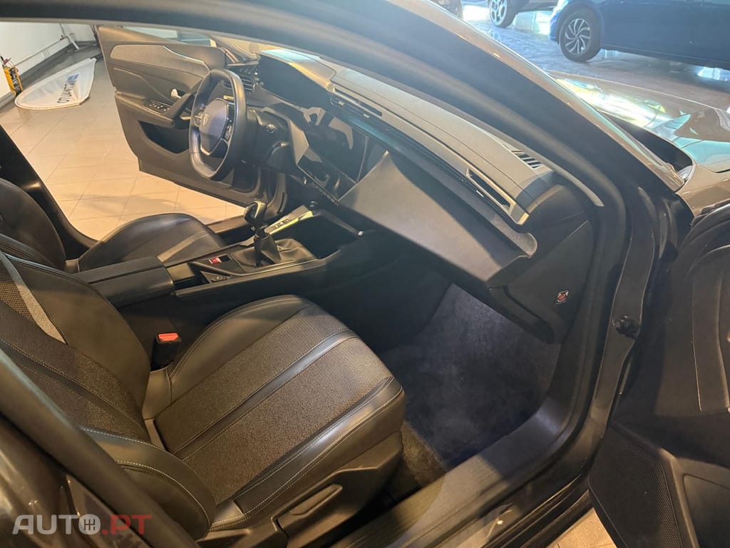 Peugeot 308 1.5 BlueHDi Allure