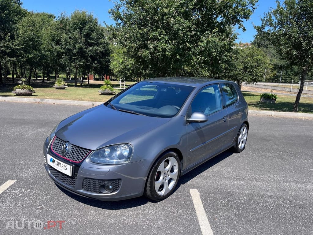 Volkswagen Golf 2.0 GTi