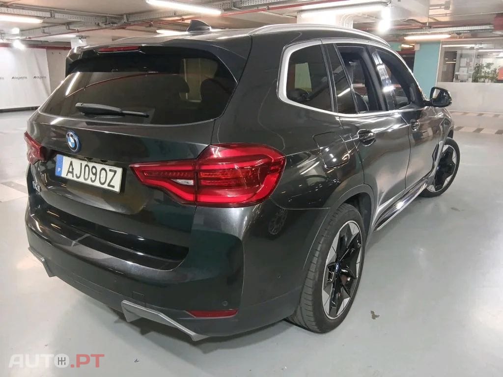 BMW iX3 Impressive