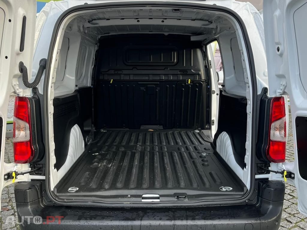 Opel Combo L 2  / SEMI NOVA !