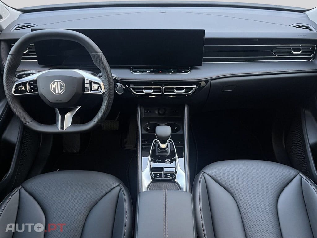 MG EHS I.V.A DEDUTIVEL PHEV LUX MY24 360°