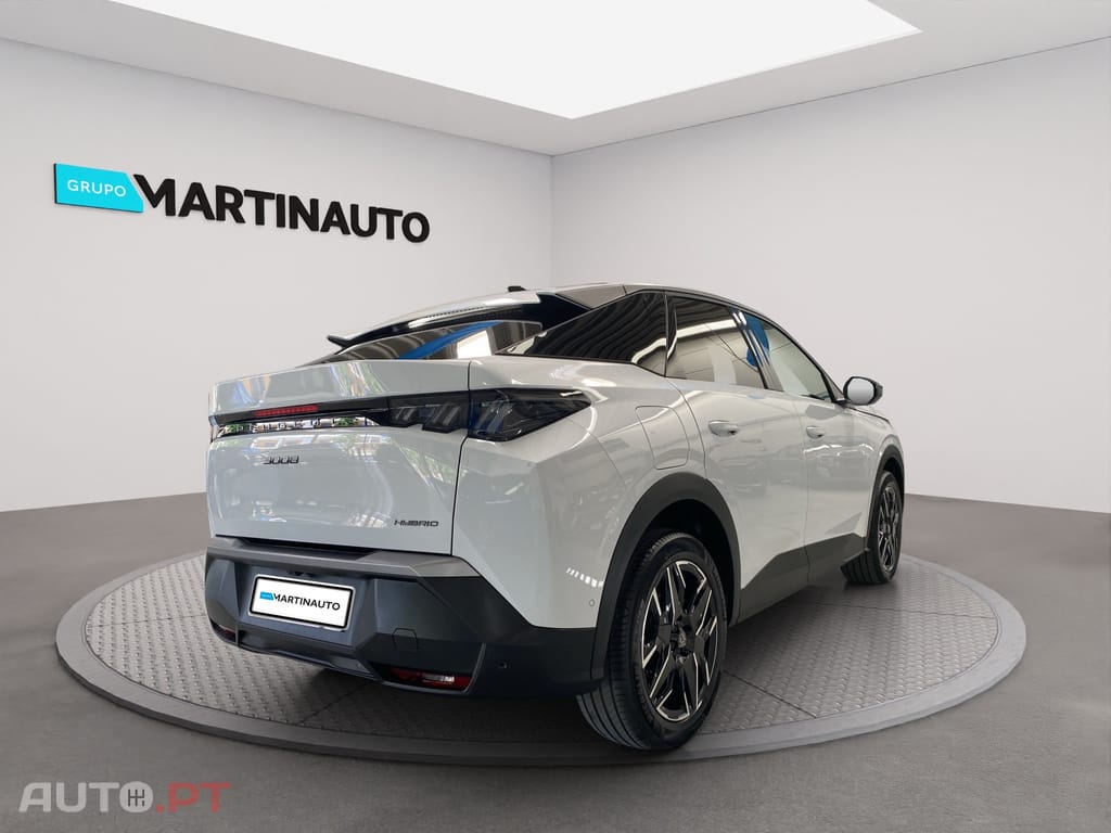 Peugeot 3008 1.2 Hybrid Allure e-DCS6