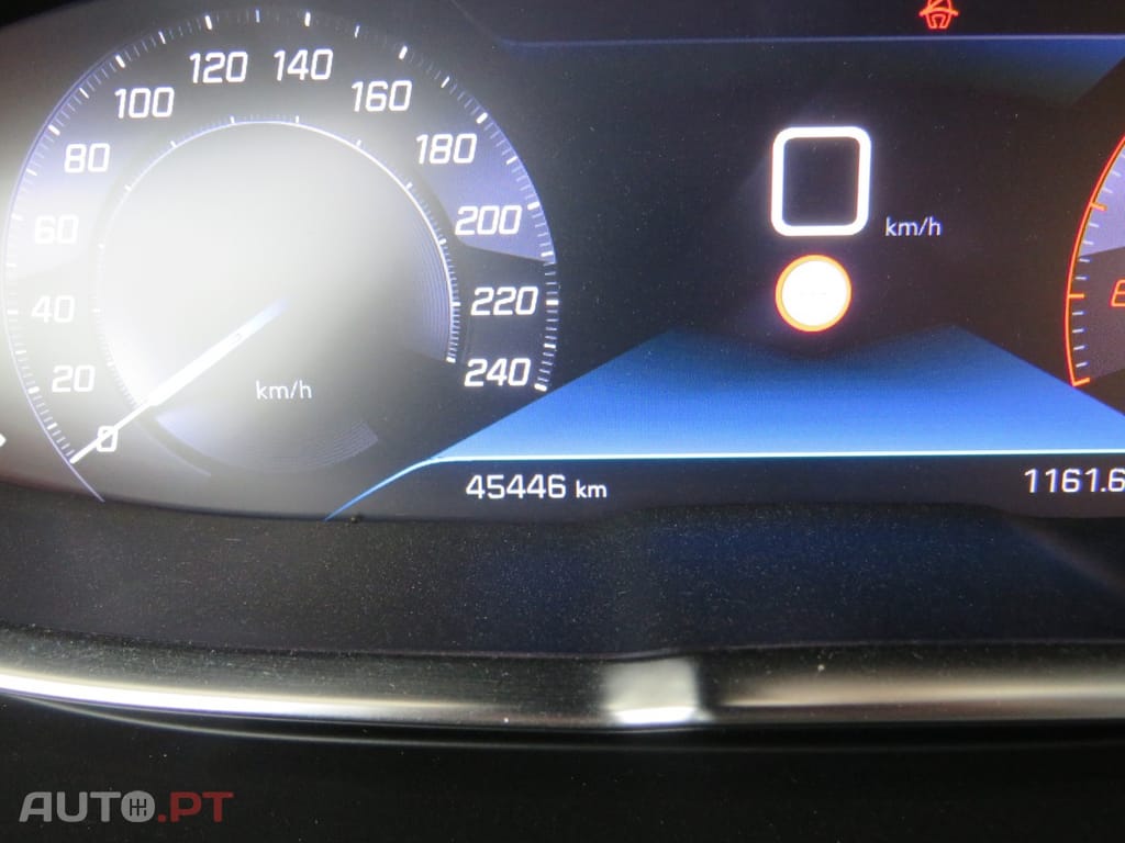 Peugeot 5008 1.5 BlueHDi Allure