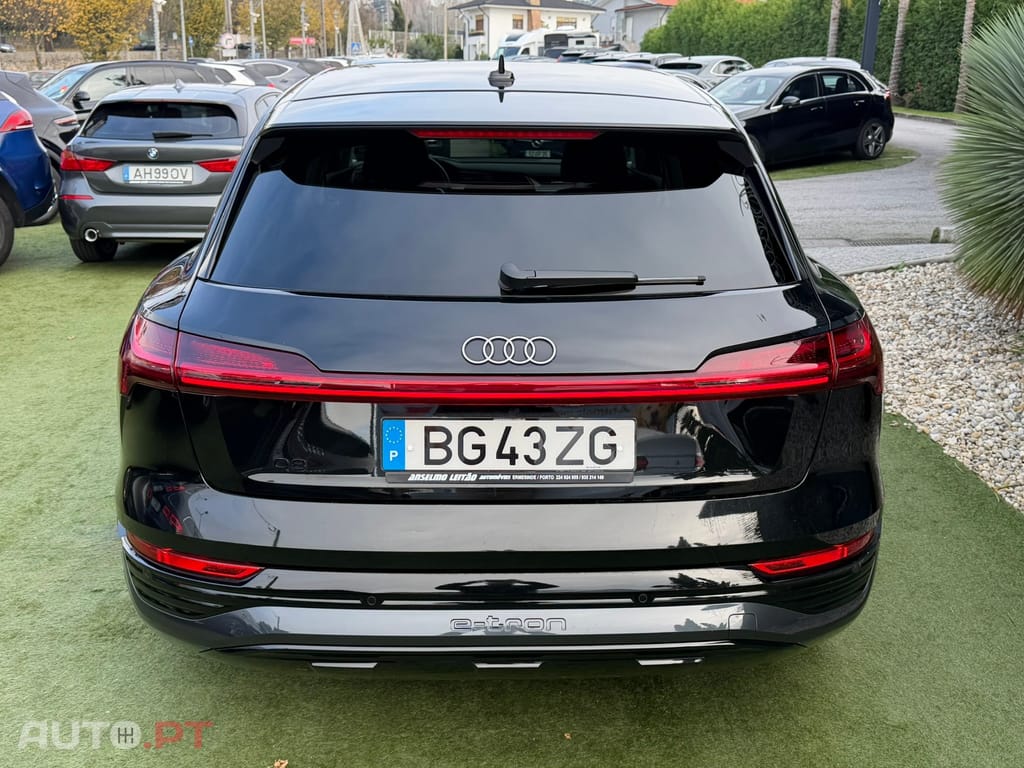Audi Q8 E-Tron 55 quattro Advanced