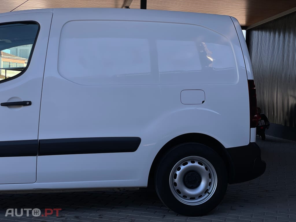 Peugeot Partner 1.6 BlueHDi L1 Premium 3L