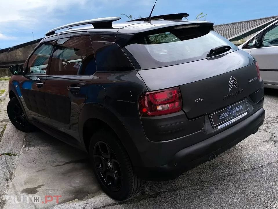 Citroen C4 Cactus 1.6 BlueHDi Shine