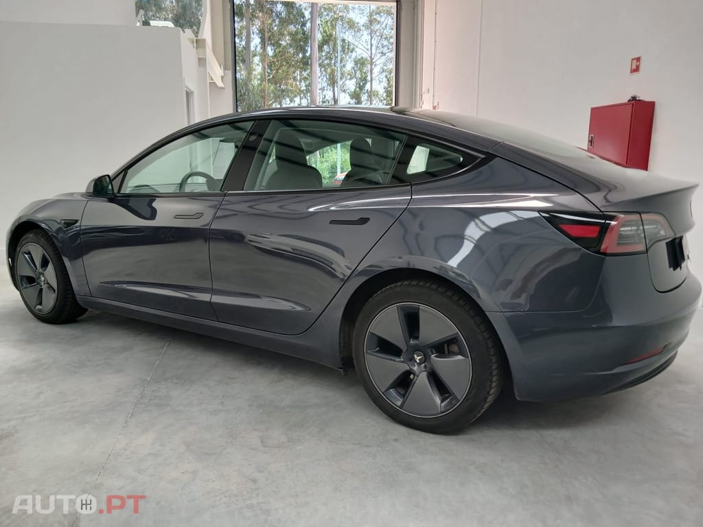 Tesla Model 3 Long Range Tração Traseira