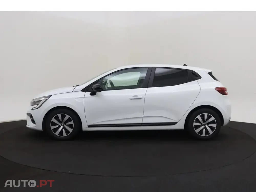 Renault Clio 1.6 E-Tech Intens
