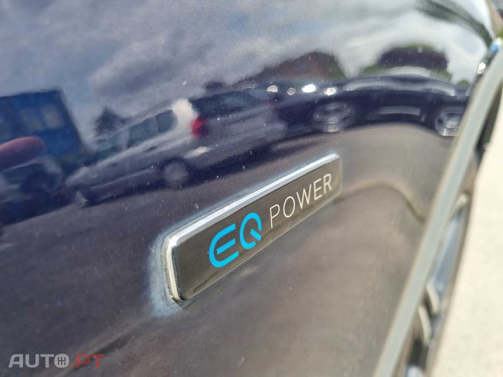 Mercedes-Benz GLC 300 GLC300 DE AMG LINE 4MATIC