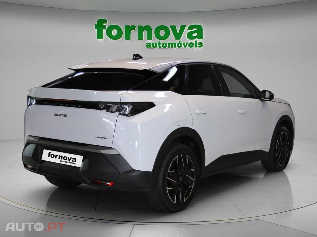 Peugeot 3008 1.2 Hybrid Allure e-DCS6
