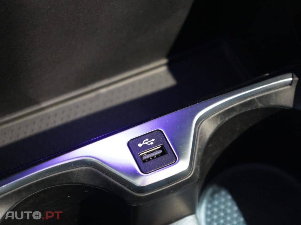 BMW 218 d Line Sport