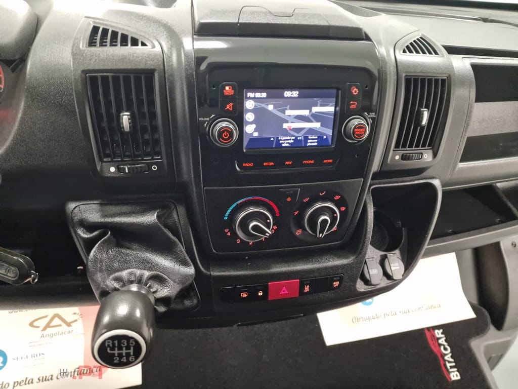 Peugeot Boxer 2.2 BlueHDi 335 L2H2 Pro GPS CAM. TRASEIRA IVA DEDUTIVEL