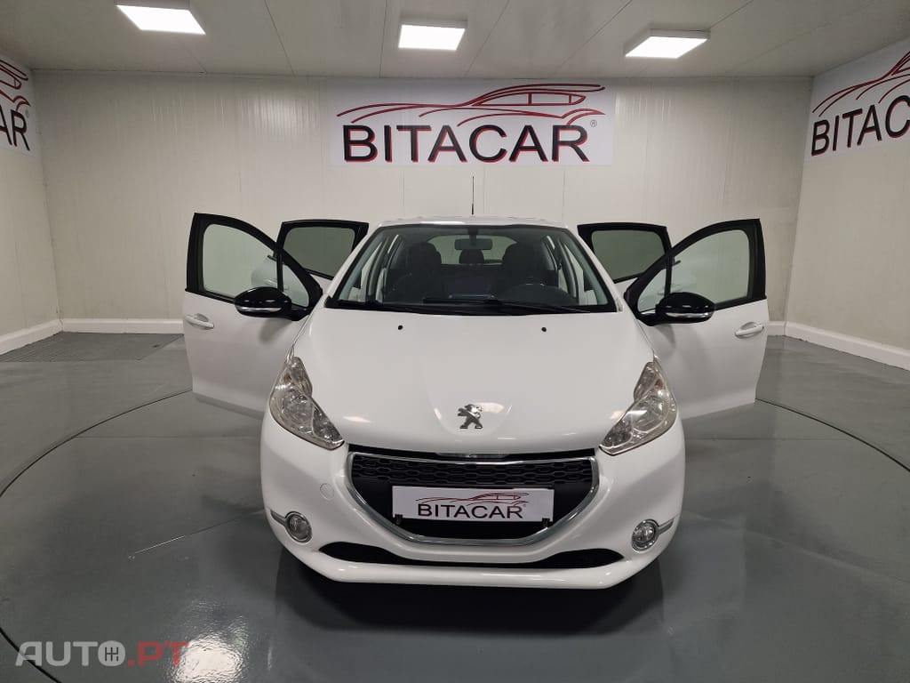 Peugeot 208 1.4 HDi Active