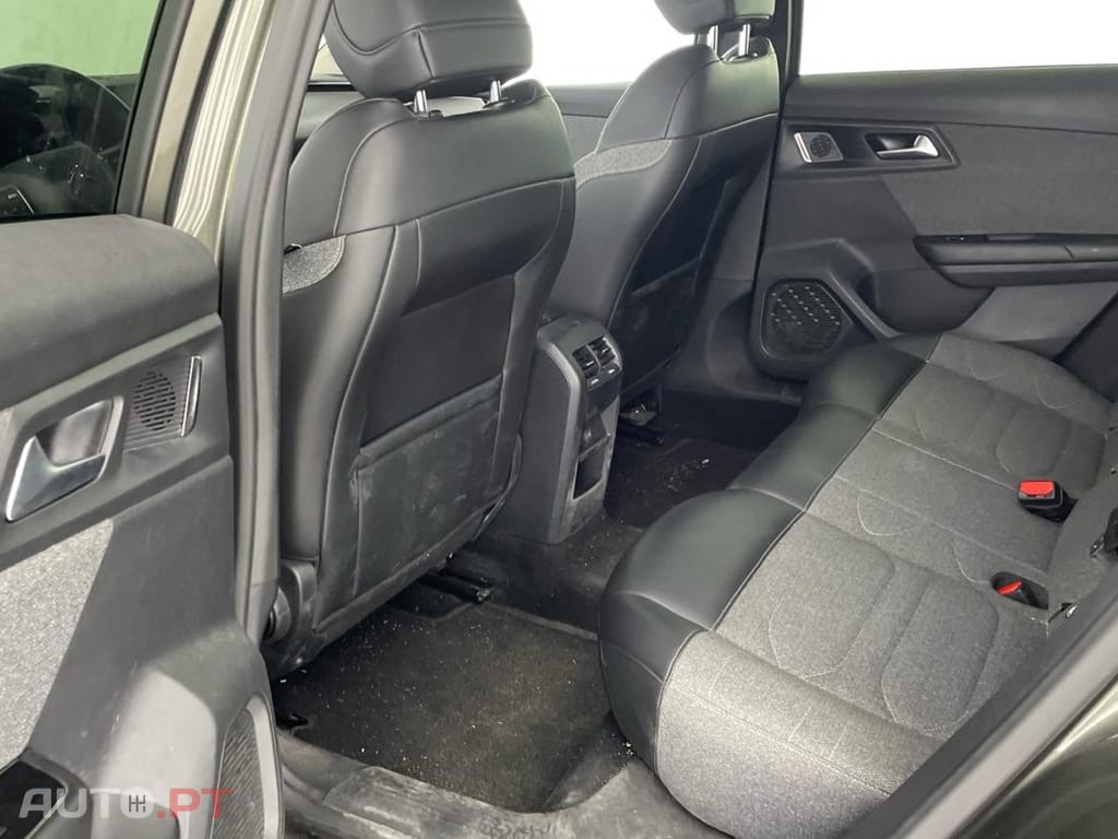 Citroen C5 X 1.2 PureTech Feel Pack EAT8