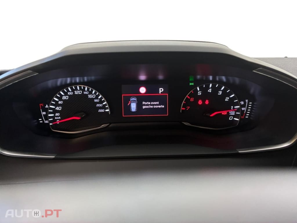 Peugeot 2008 1.2 PureTech Allure EAT8
