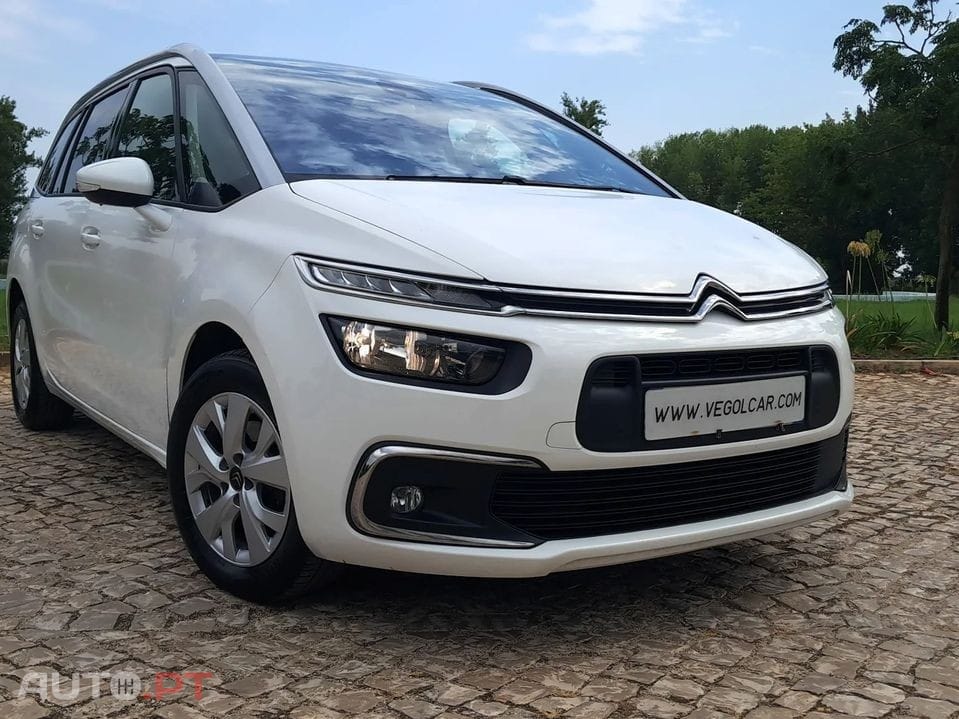 Citroen C4 SpaceTourer 1.5 BlueHDi Shine EAT8