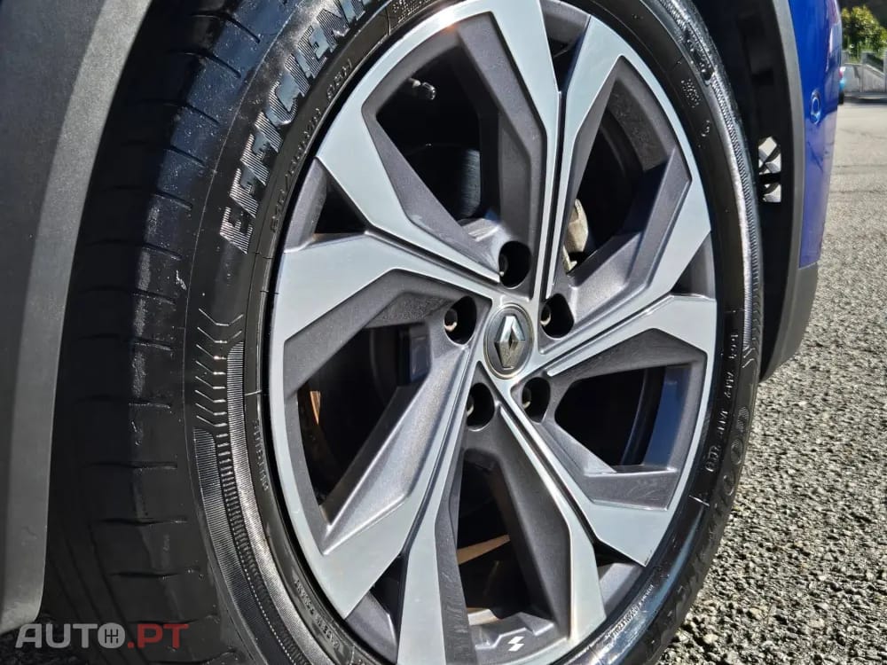 Renault Captur 1.6 R.S. LINE E-Tech Full Hybrid — fotografia 2