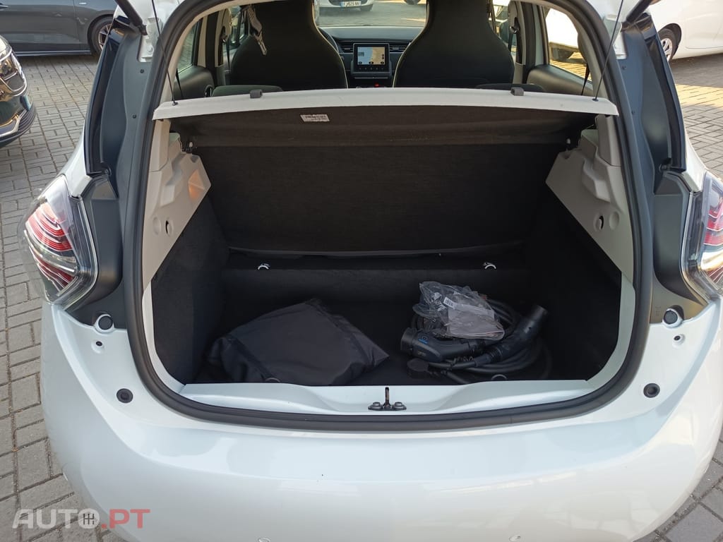 Renault Zoe (c/ Bateria) E-Tech EV50 Equilibre