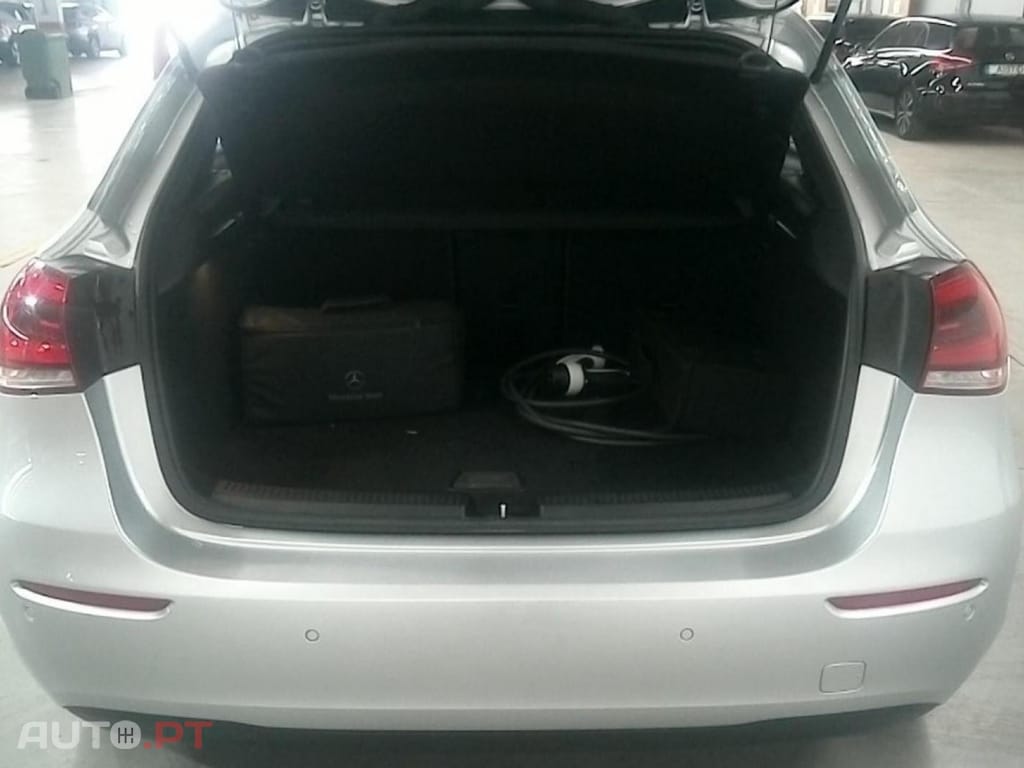 Mercedes-Benz A 250 e Style Plus