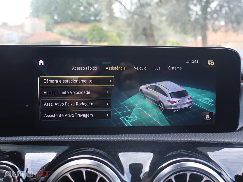 Mercedes-Benz CLA 180 d Shooting Brake AMG Premium Plus