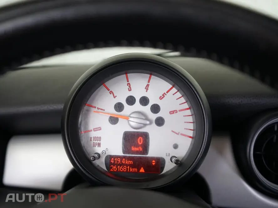 MINI Cooper One D