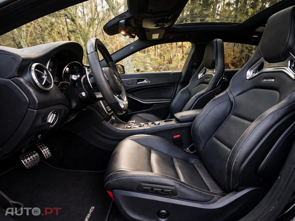 Mercedes-Benz GLA 45 AMG 4-Matic