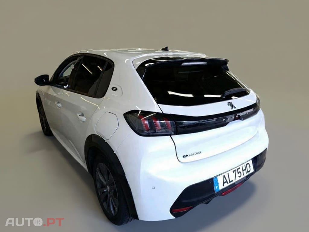 Peugeot E-208 50 kWh Allure