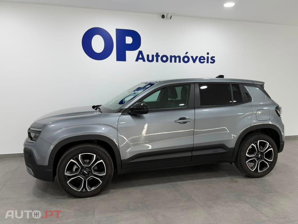 Jeep Avenger 1.2 GSE T3 Summit