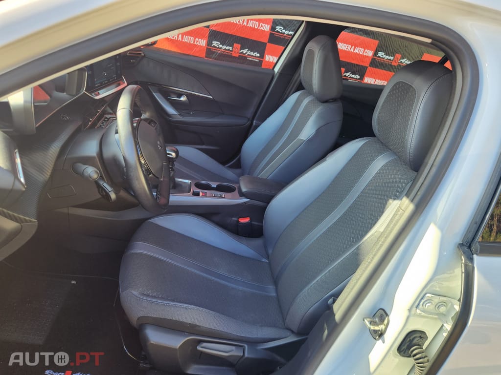 Peugeot 2008 1.5 BlueHDi Allure