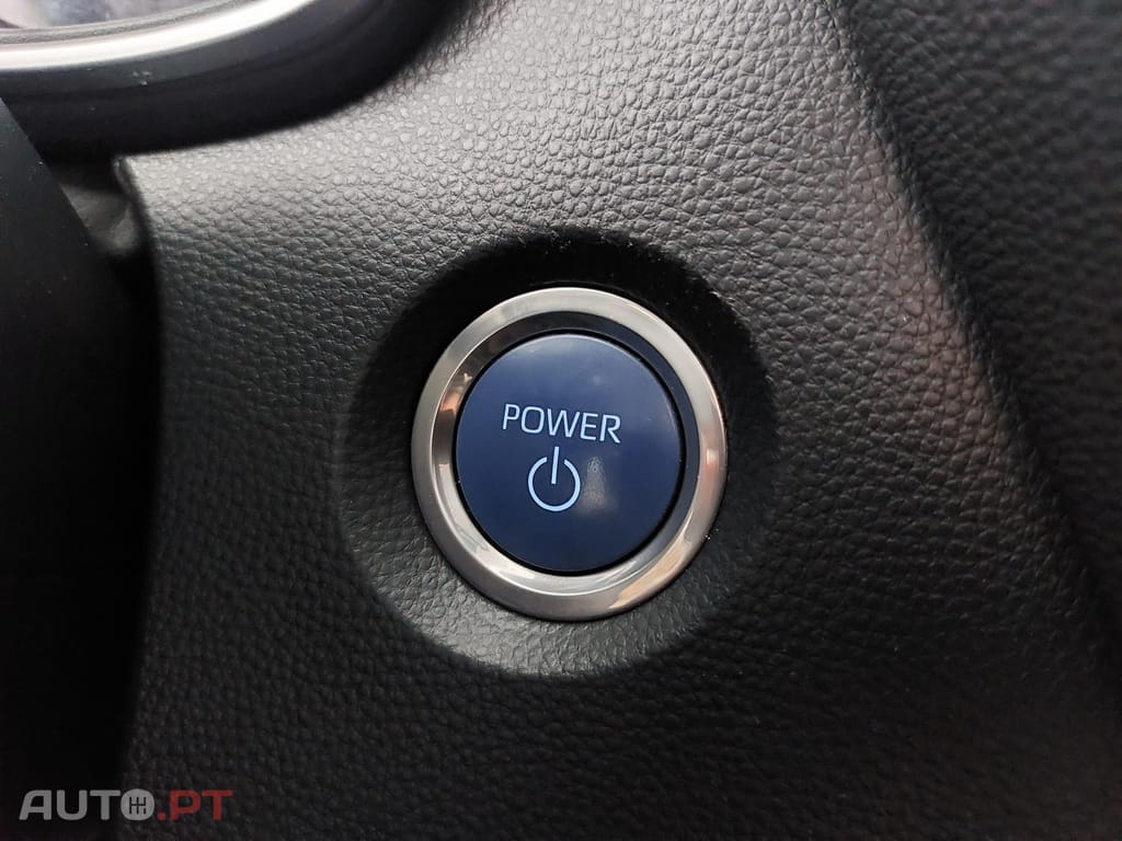 Toyota Corolla 1.8 Hybrid Exclusive