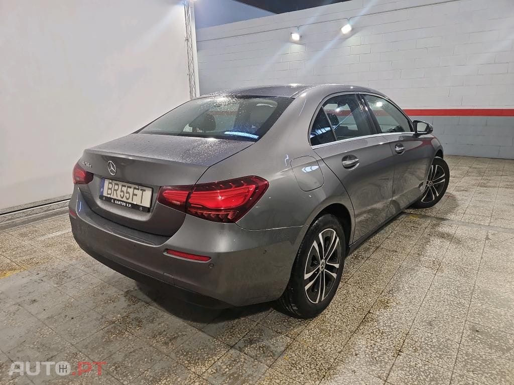 Mercedes-Benz A 250 e