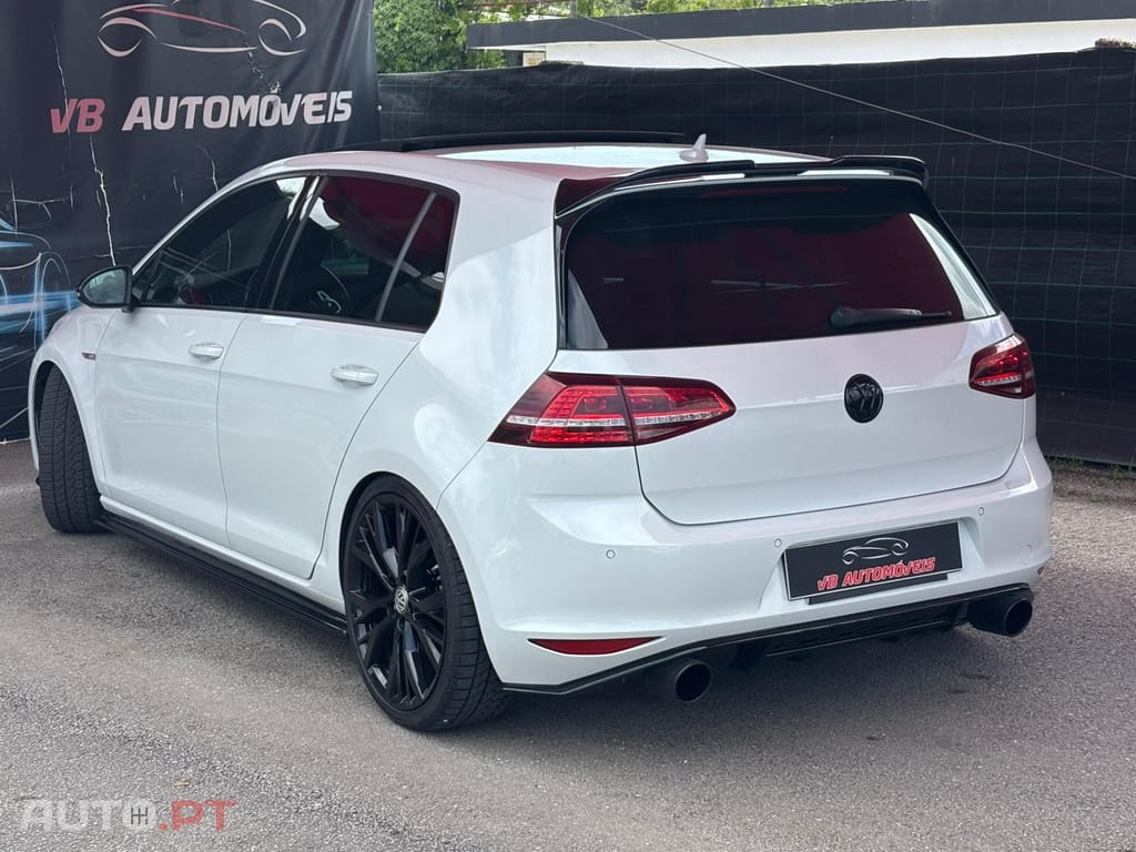 Volkswagen Golf 2.0 TSi GTi DSG Performance