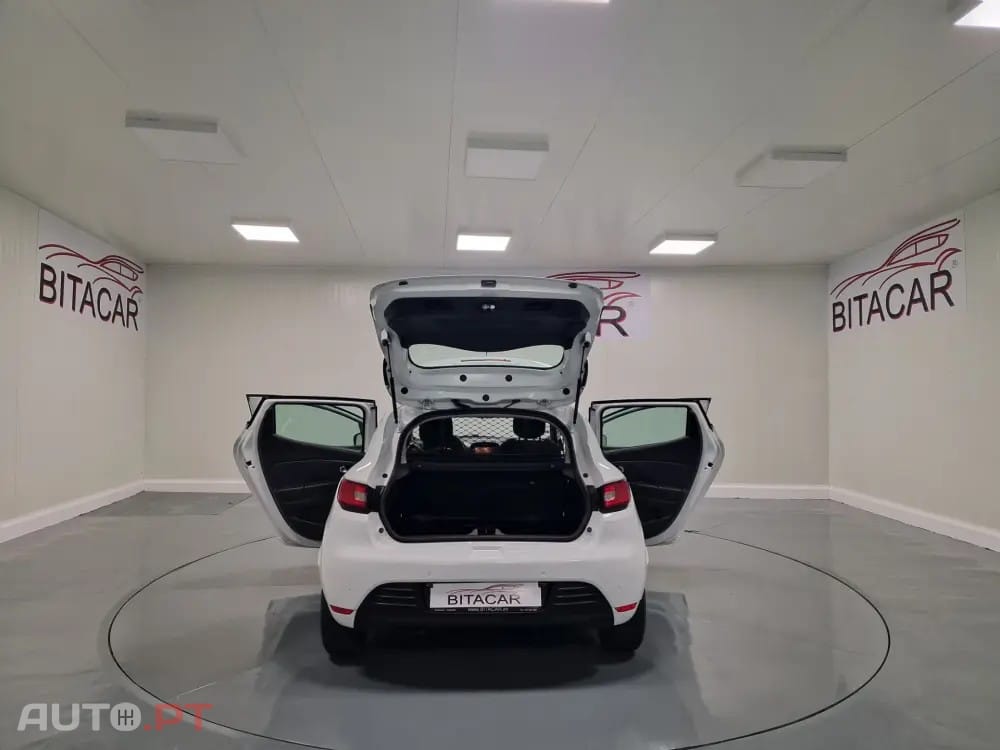 Renault Clio SOCIETE 1.5Dci  90CV GPS INTENS IVA DEDUTIVEL