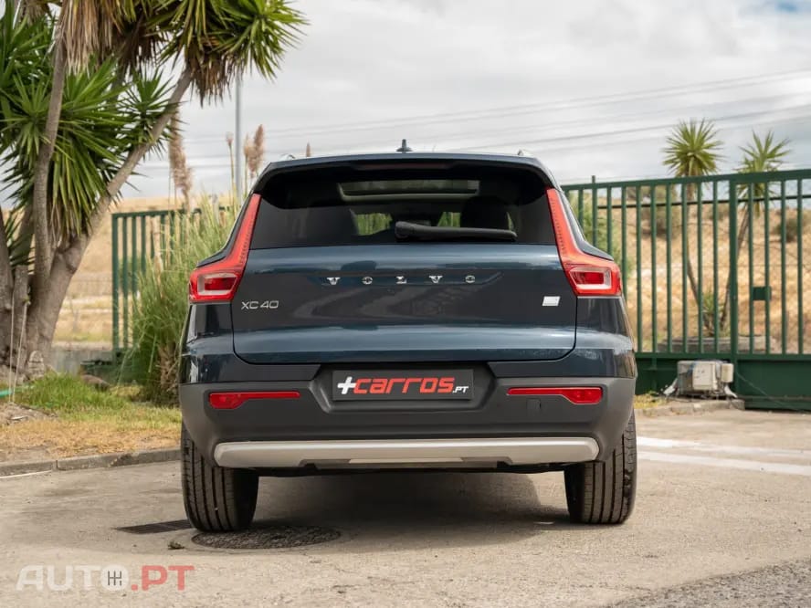 Volvo XC 40 T5 Recharge DKG Inscription — fotografia 6