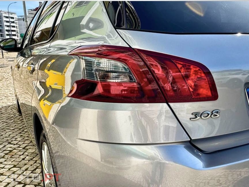 Peugeot 308 1.6 BlueHDi Style