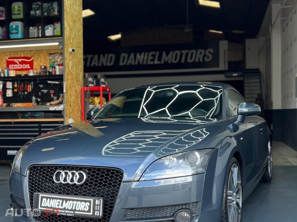 Audi TT 2.0 TDI quattro S-line