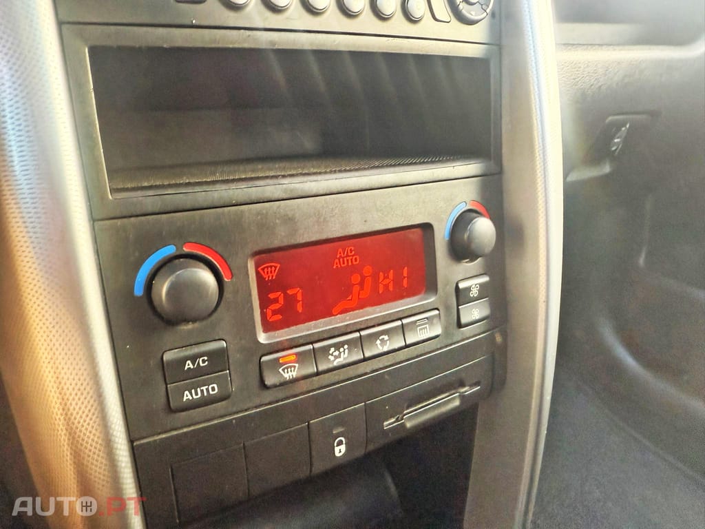 Peugeot 207 SW 1.6 HDi Outdoor FAP