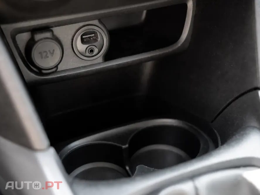 Peugeot 2008 1.6 BlueHDi Access