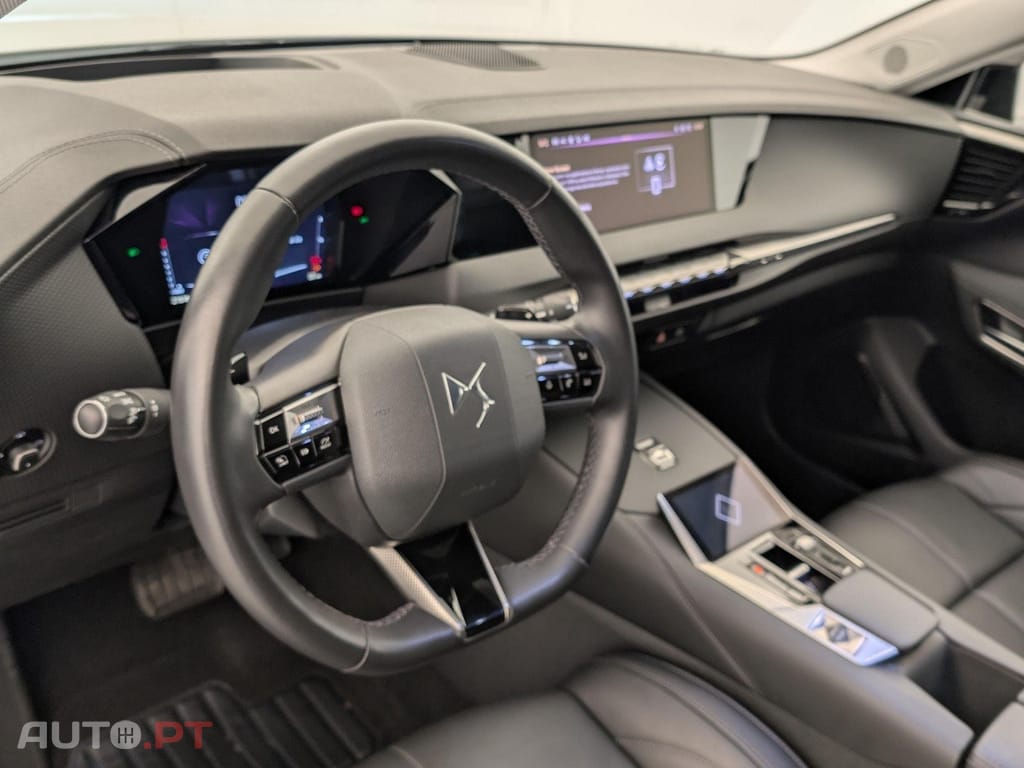 DS DS4 1.2 PureTech Rivoli EAT8