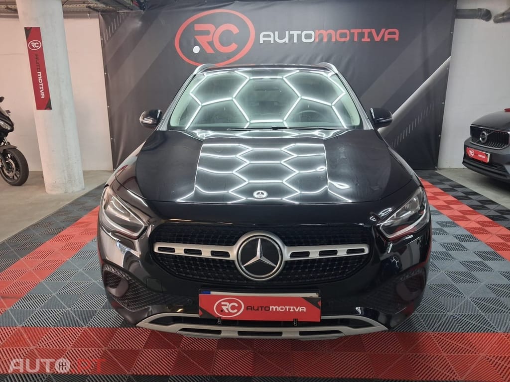 Mercedes-Benz GLA 180 d Progressive