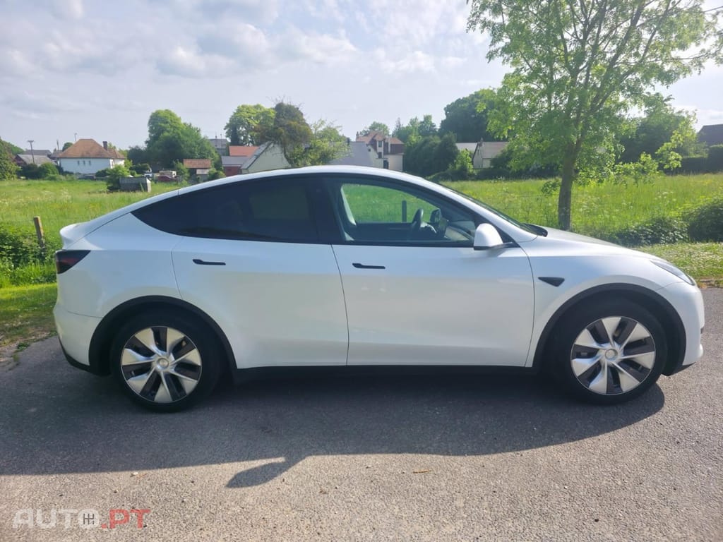 Tesla Model Y Tração Traseira