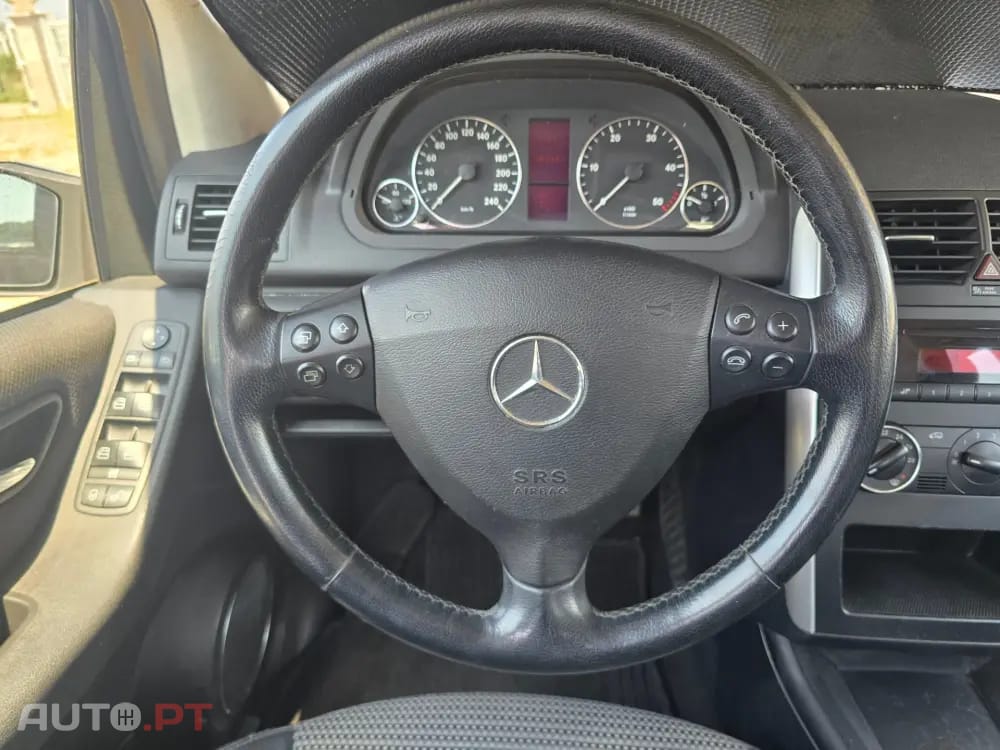 Mercedes-Benz A 160 CDI AVNTGARDE